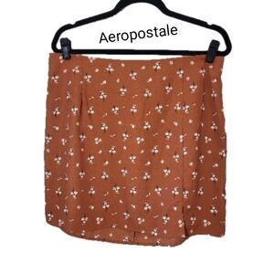 *Aeropostale - Women's mini skirt, Size XL, Brownish Orange, Flower print, NWT